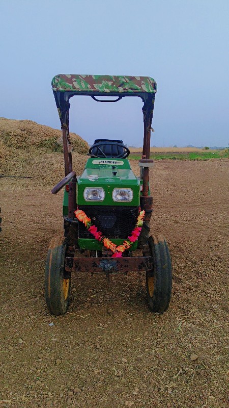 TRACTOR VACHVAN...