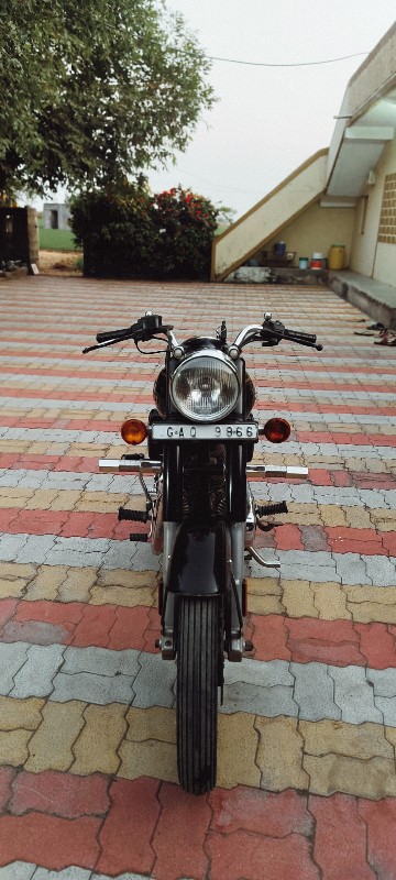 Royal Enfield b...