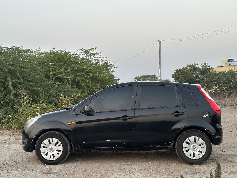 Ford figo top m...