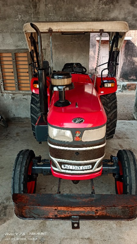 mahindra 475 yu...