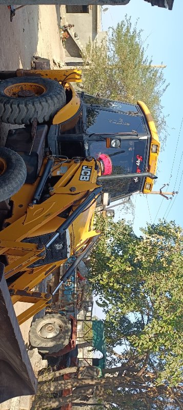 JCB