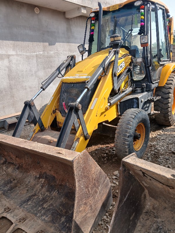 JCB 3DX good co...