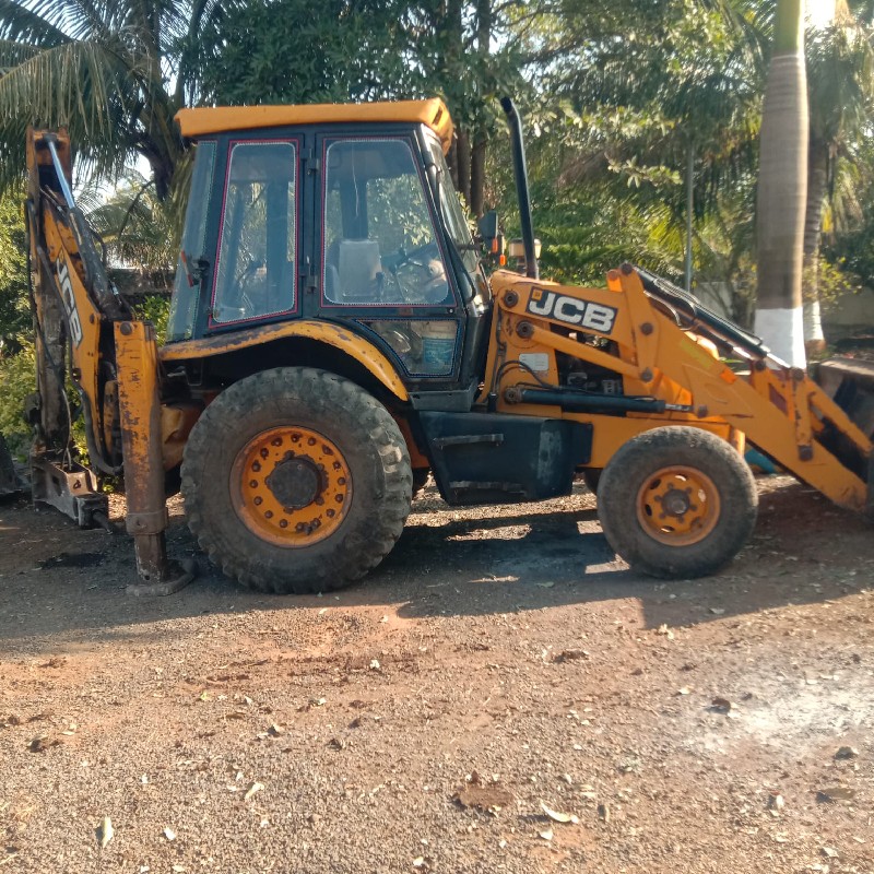 jcb