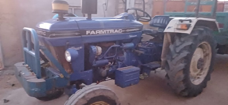 Farmtrac Champi...