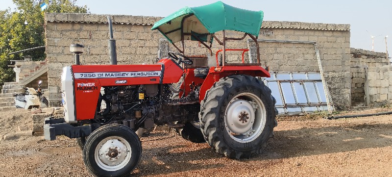 TRACTOR VACHVAN...