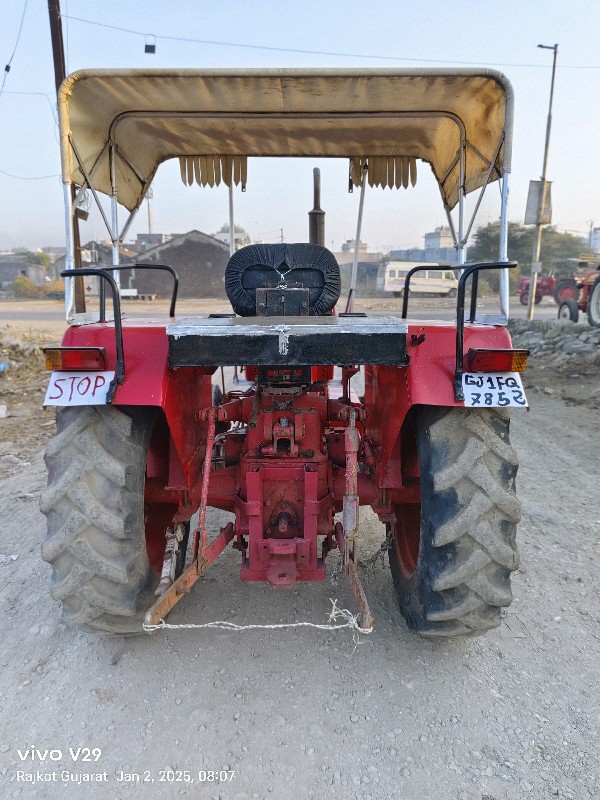 Mahindra 275Di...