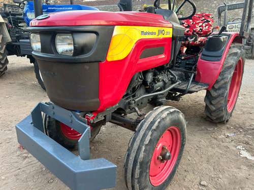 Mahindra jivo 2...