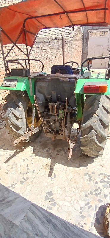 John deere 5204...