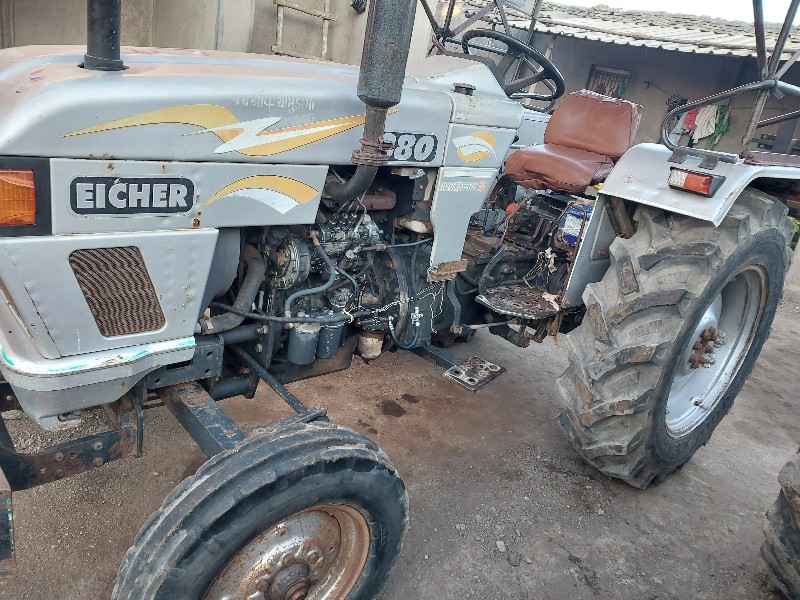 eicher 380 vech...