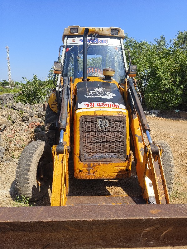 JCB