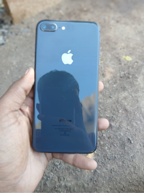 I PHONE 8 PLUS