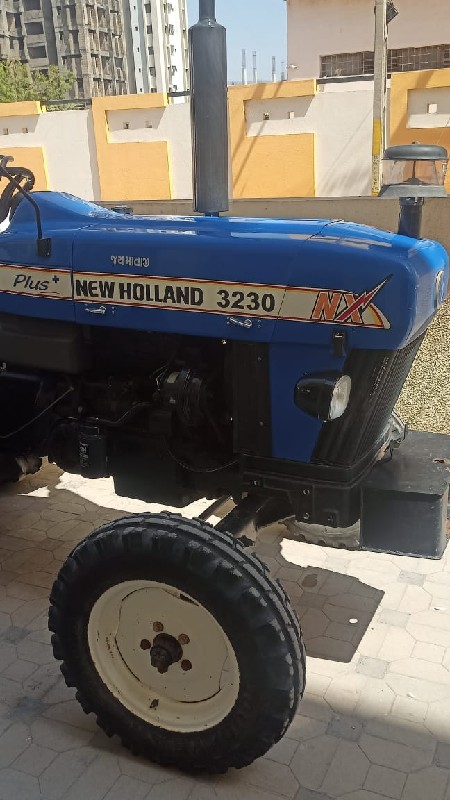 New holland 323...