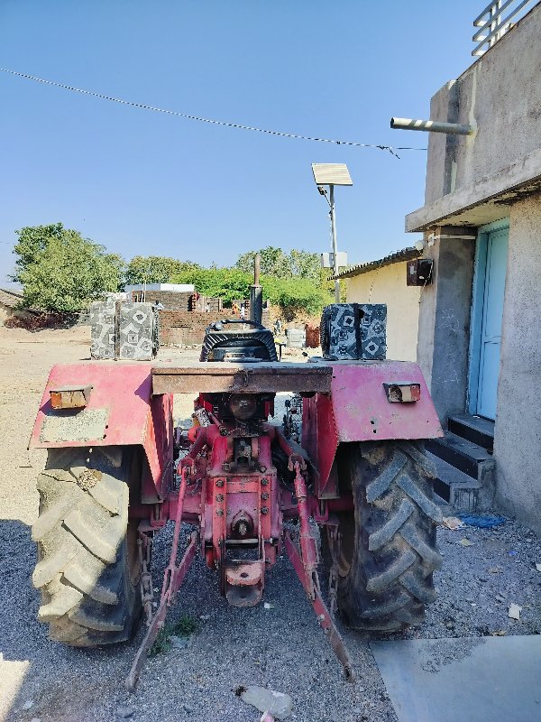 Mahindra 575 di...