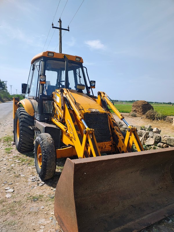 JCB