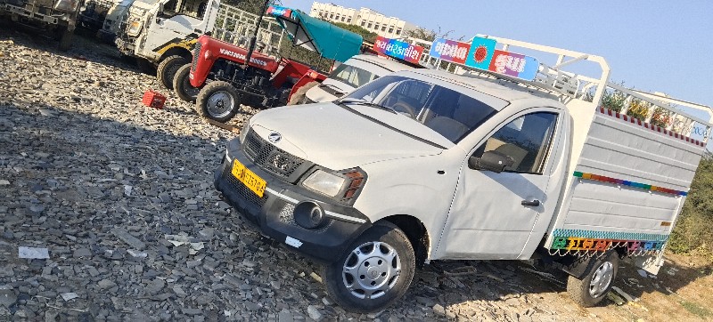 mahindra Jiniyo