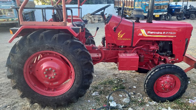 mahindra 275