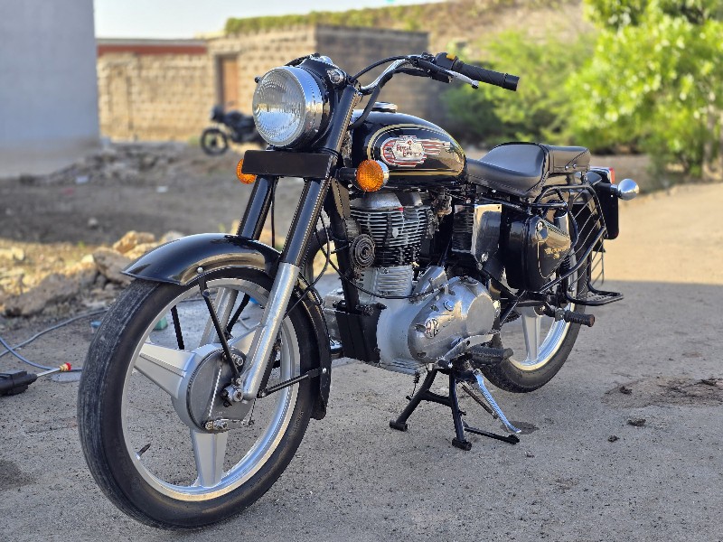 Royal Enfield S...