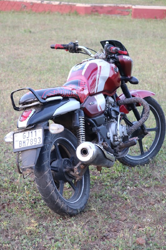 Bajaj vikrant 2...