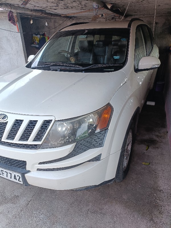 mahindra XUV 50...