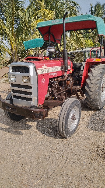 tractor vecvana...