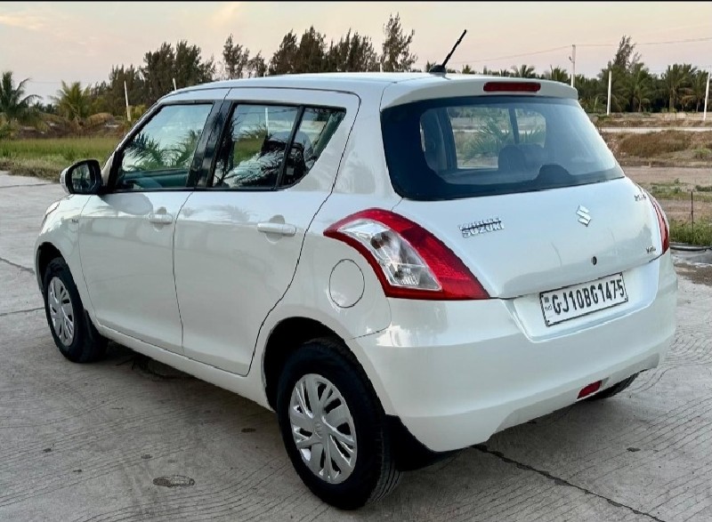 MARUTI SWIFT VD...