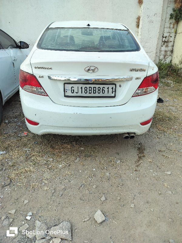 Hyundai Verna