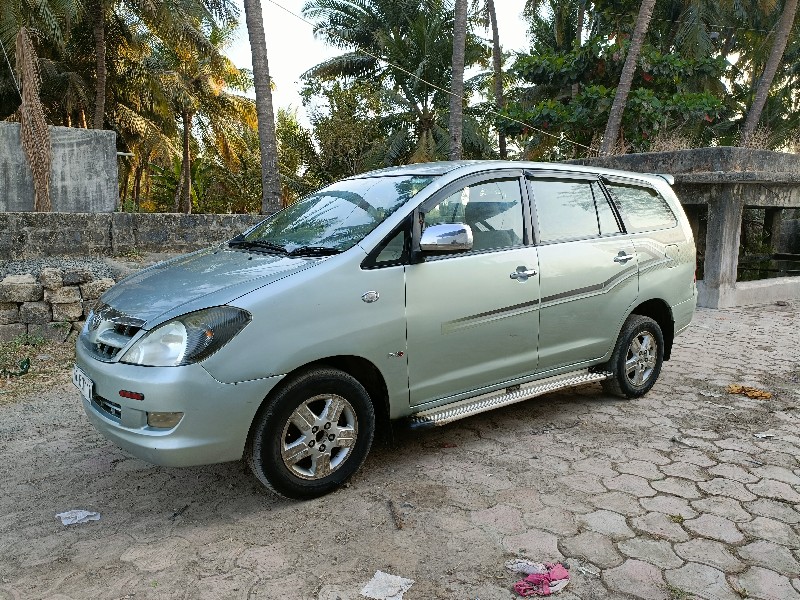 INNOVA 2.5V