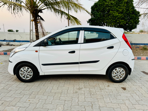 HYUNDAI EON 201...