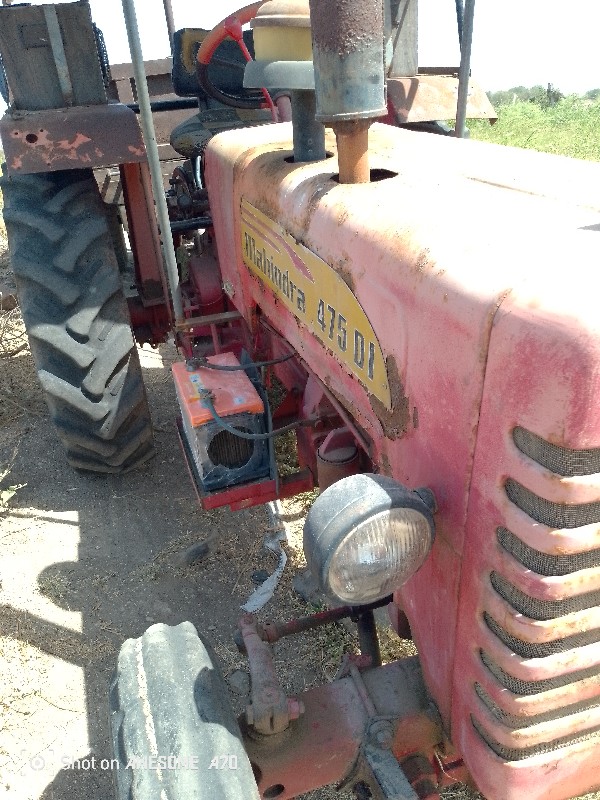 Mahindra 475