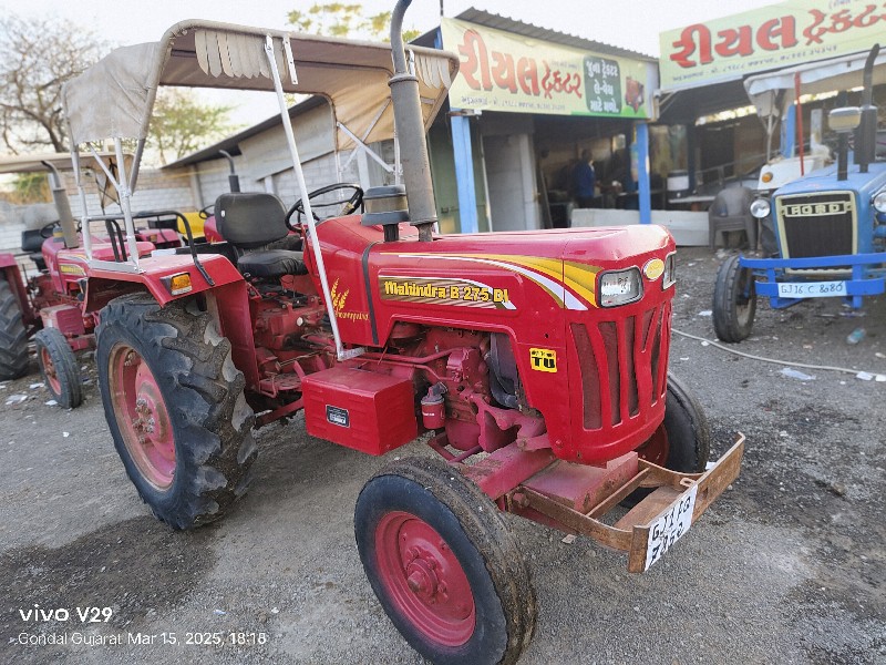 Mahindra 275Di...