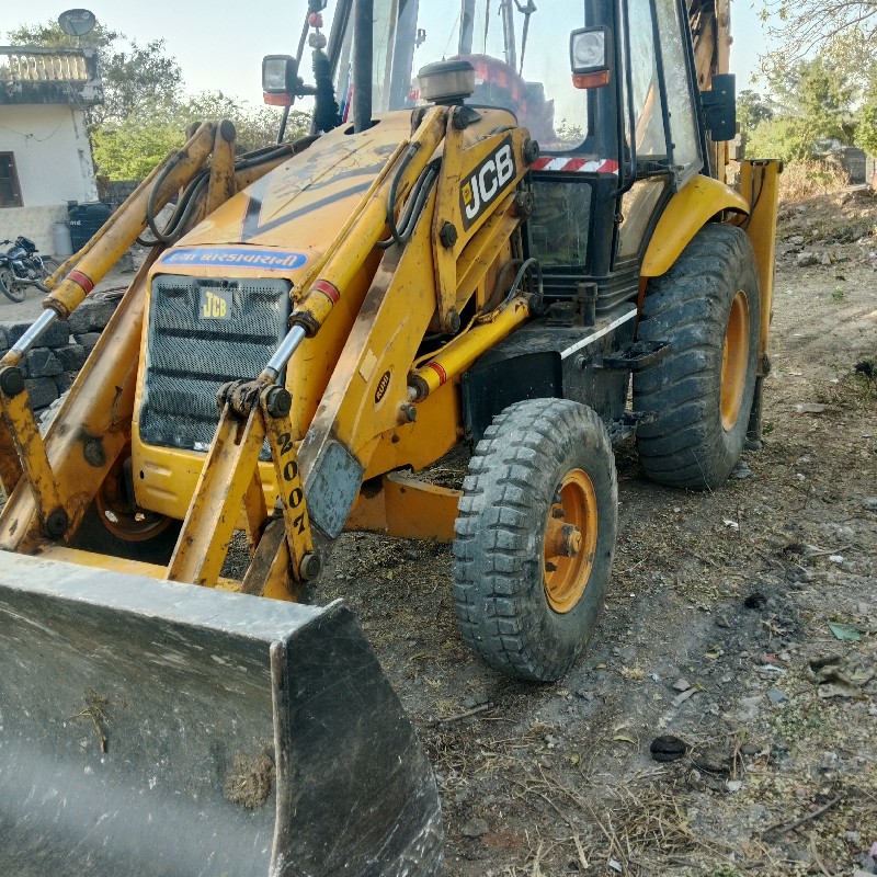 JCB