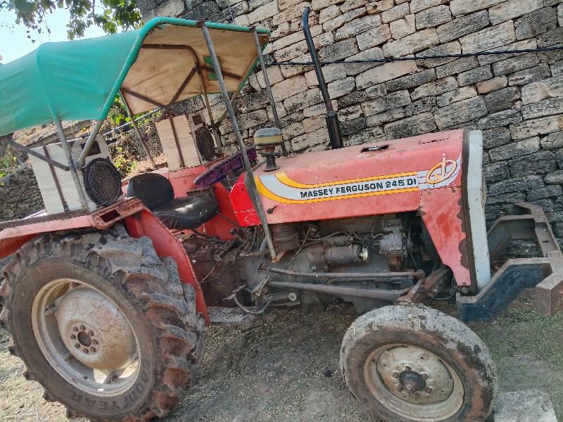 tractor Yasho