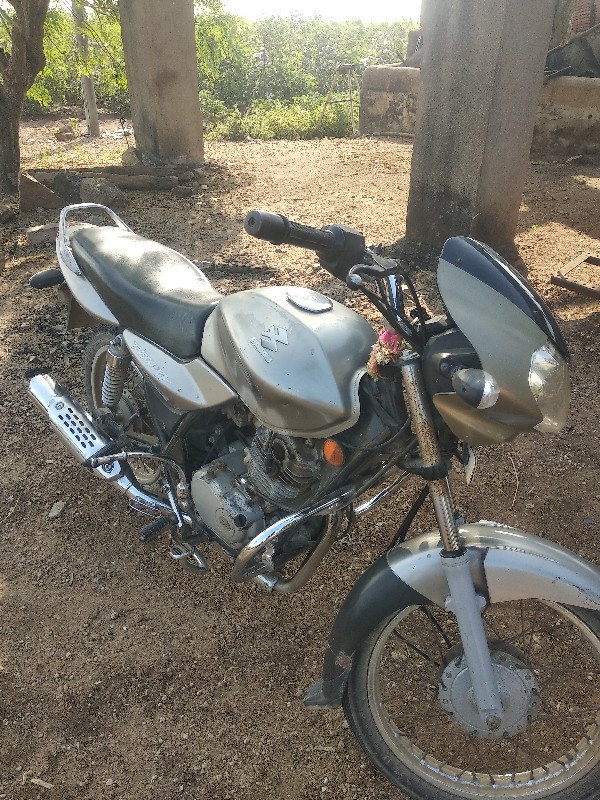 Bajaj discover...