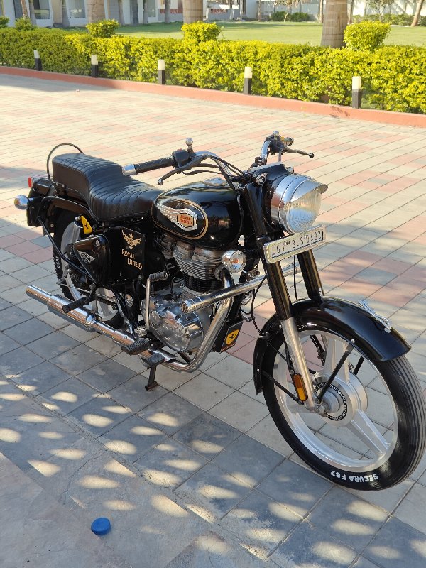 royal Enfield s...