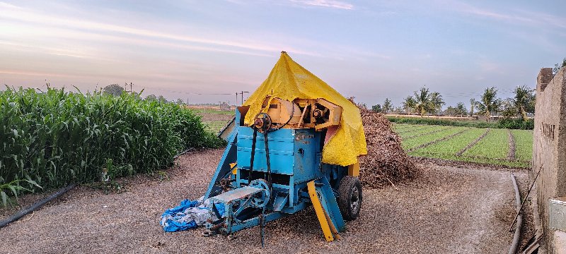 જયંત નું થ્રેશર...