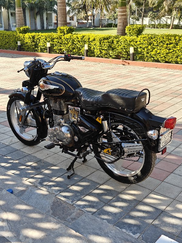 royal Enfield s...