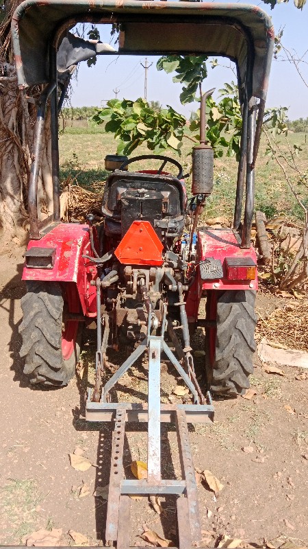 યુવરાજ 215