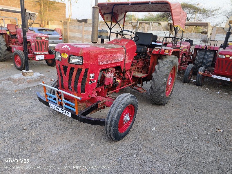 Mahindra 275Di...