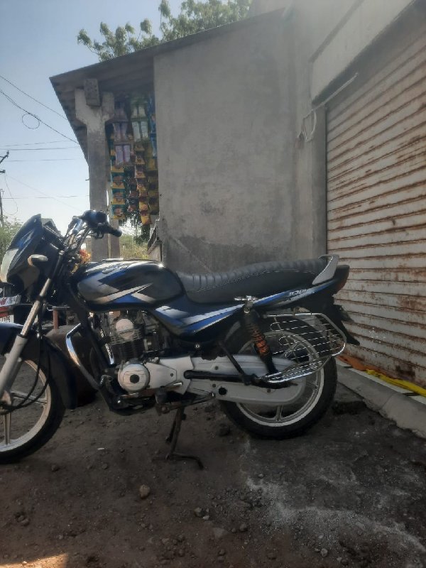 bajaj ct. 100