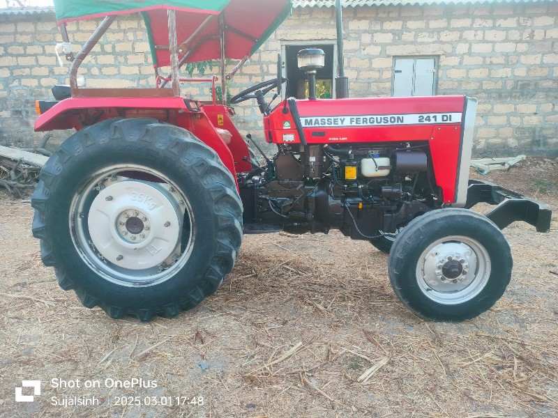 Massey Ferguson...