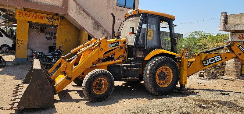 JCB
