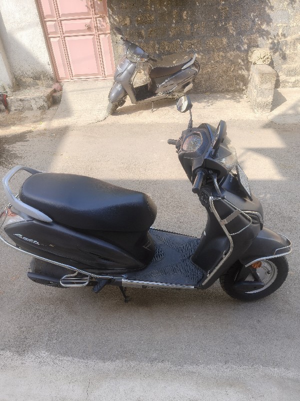 Honda Activa ve...