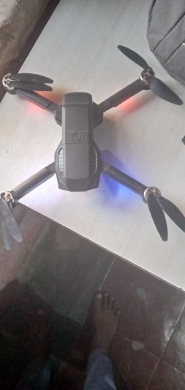 Drone f198