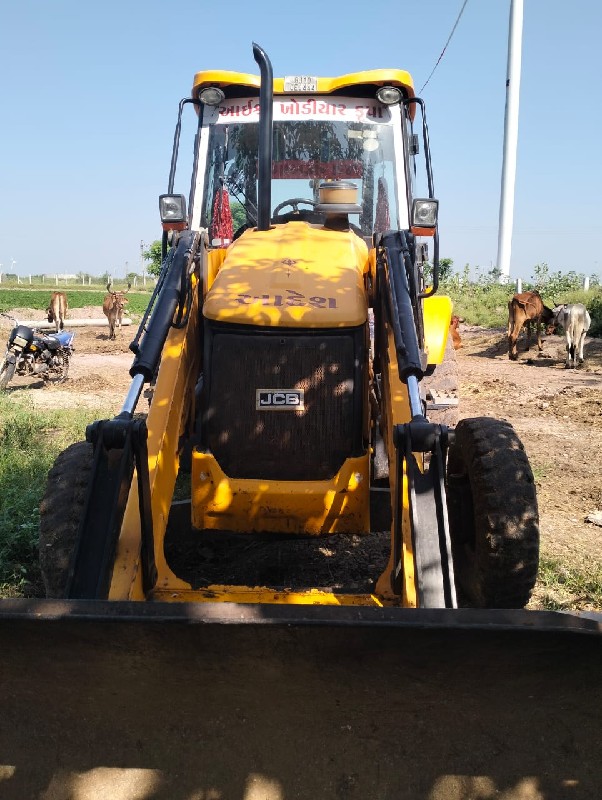 JCB 20018 modl