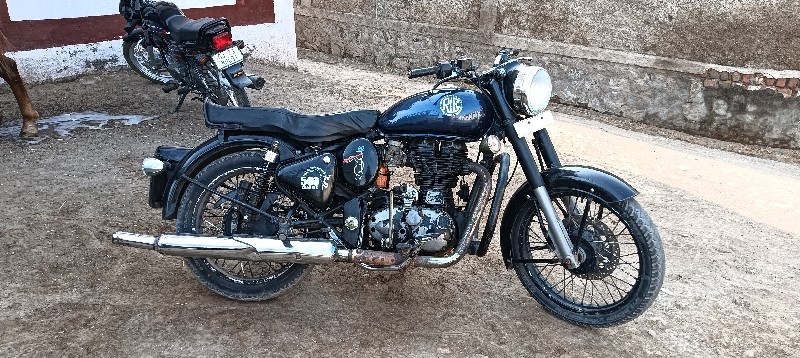 પેટ્રોલ બુલેટ ન...