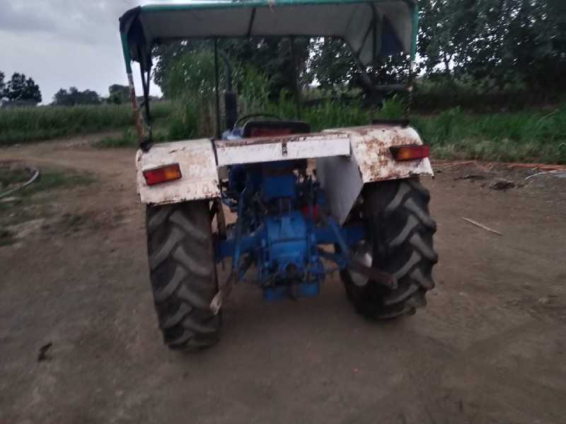 3600 ford વેચવા...