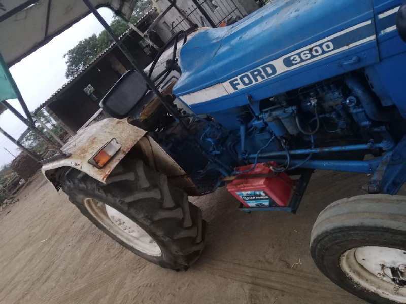 3600 ford વેચવા...