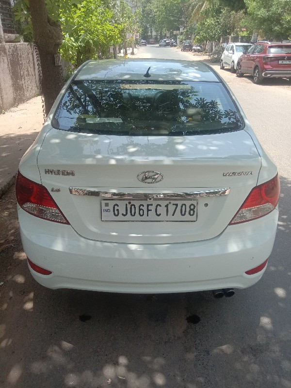 Hyundai Verna f...