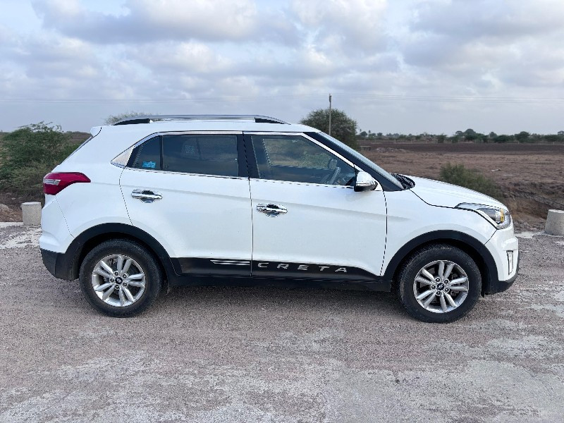 Hyundai Creta S...