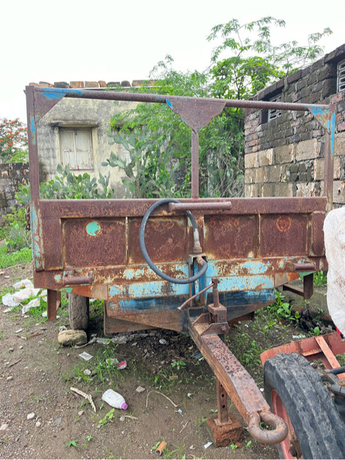 ટ્રોલી વેચવાની...